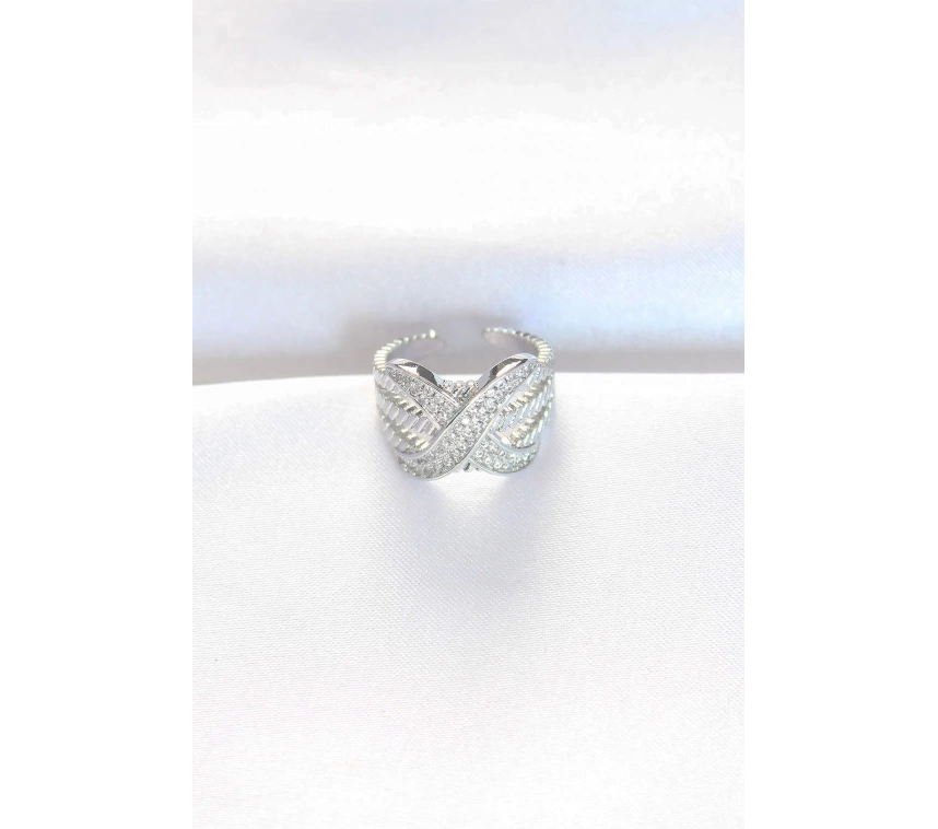 Kalın Zirkon Taşlı Silver Renk Ayarlanabilir X Tasarım Yüzük