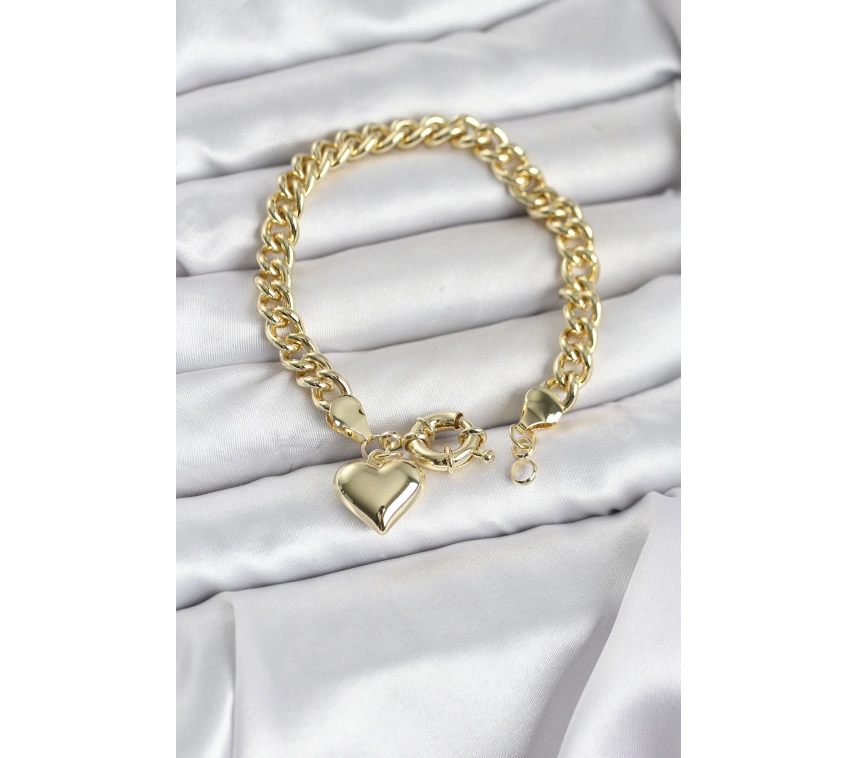Kalp Detaylı Gold Renk Pirinç Kadın Bileklik