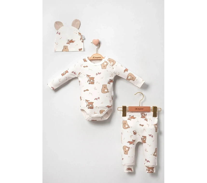 Karaca Desenli % 100 Pamuk 3lü Şapkalı Erkek Bebek Takım