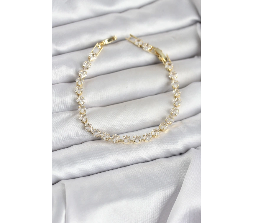 Kare Zirkon Taşlı Gold Renk Pirinç Su Yolu Kadın Bileklik