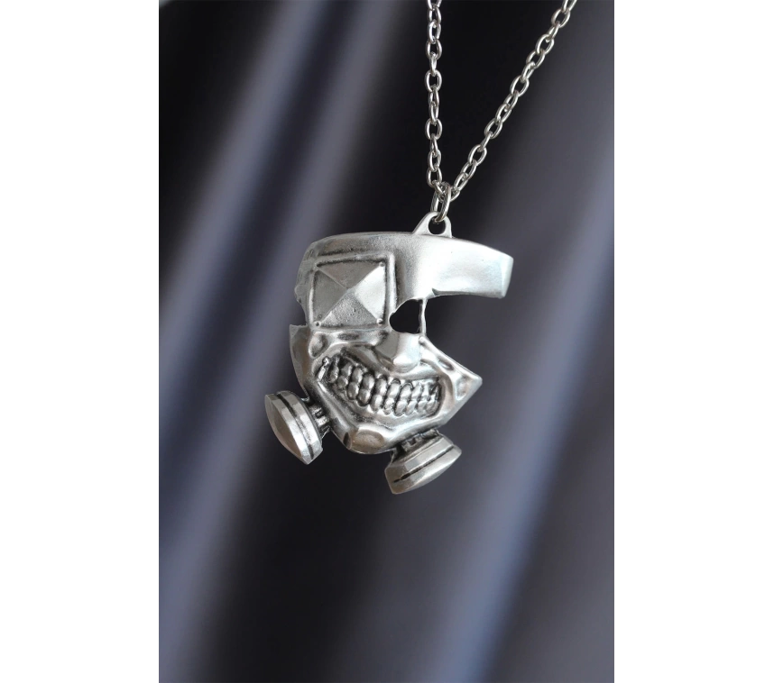 Maske Model Gümüş Renk Metal Zincirli Erkek Kolye