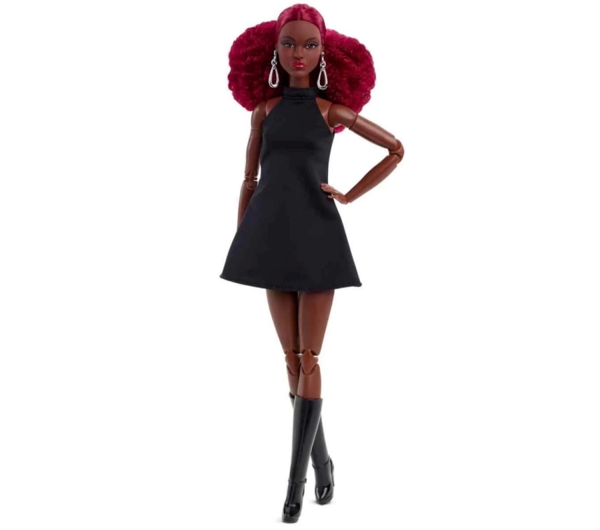 Nessiworld Barbie Basics İkonik Koleksiyon Bebeği Model 03