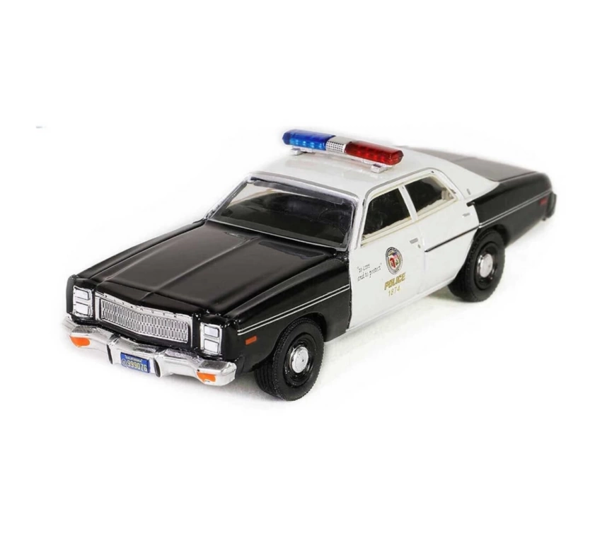 Nessiworld  Greenlight 1/64 Hollywood Series 41- 1977 Plymouth Fury Metropolitan Police - The Terminator