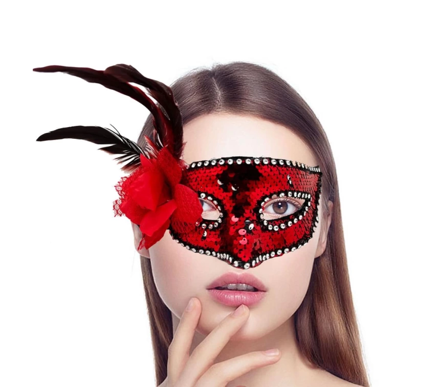 Nessiworld Kırmızı Renk Yandan Tüylü Güllü Gümüş Taşlı Pullu Maske 20x22 cm