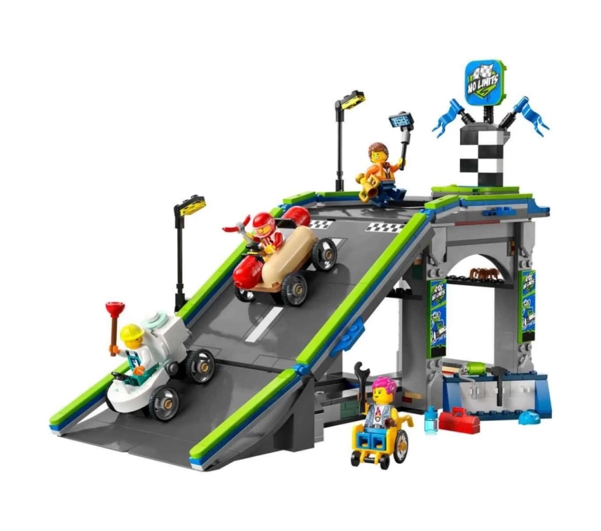 Nessiworld LEGO City Senin Kuralların: Yarış Arabası Rampa Parçası