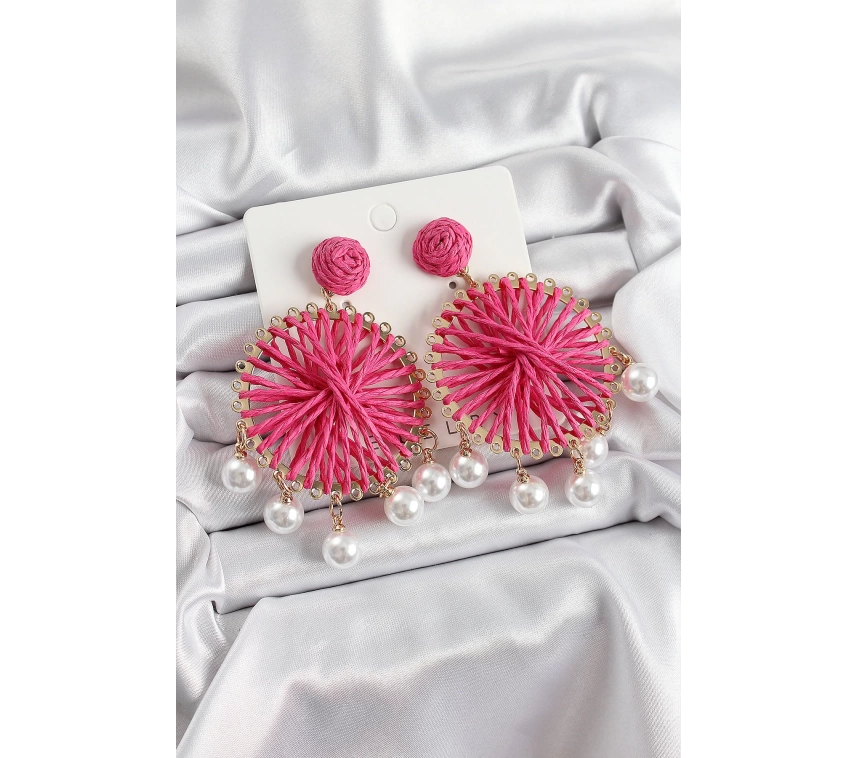 Pembe Hasır Örgü Sarmal Model Sallantılı İnci Detaylı Gold Renk Kadın Küpe
