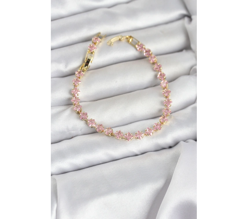 Pembe Kare Zirkon Taşlı Gold Renk Pirinç Su Yolu Kadın Bileklik