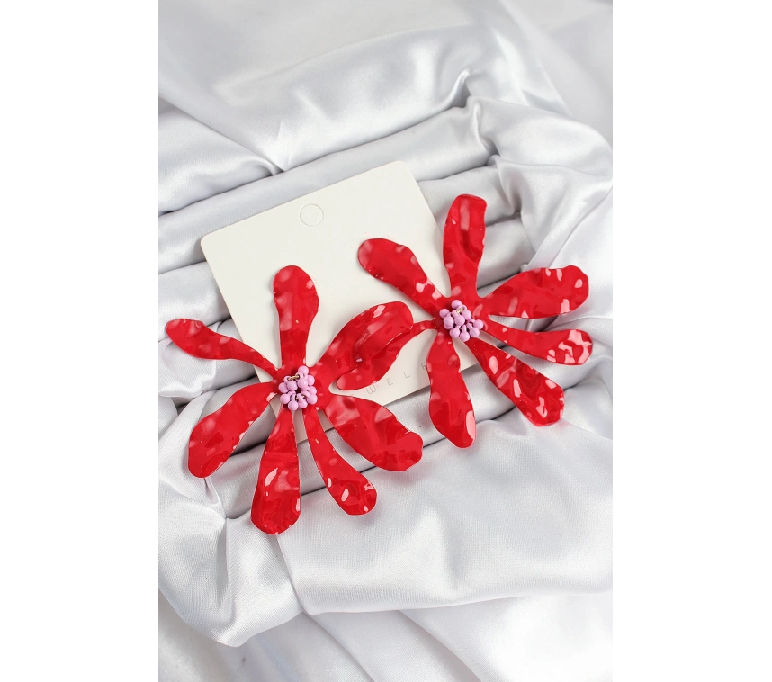 Pirinç Büyük Kırmızı Çiçek Model Kadın Küpe