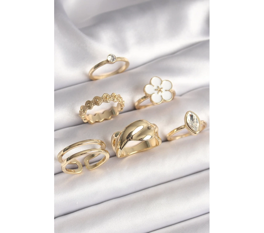 Pirinç Gold Renk Beyaz Çiçek Figür Zirkon Taşlı Kadın 6Lı Kadın Yüzük Seti