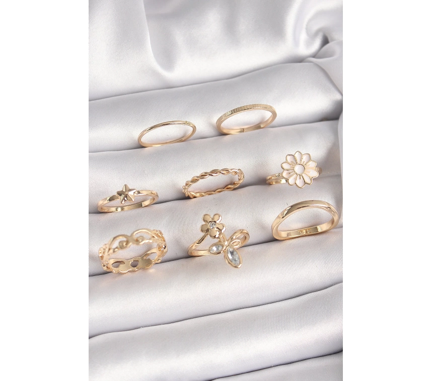 Pirinç Gold Renk Çiçek Model Zirkon Taş Detay Kadın Yüzük Kombini