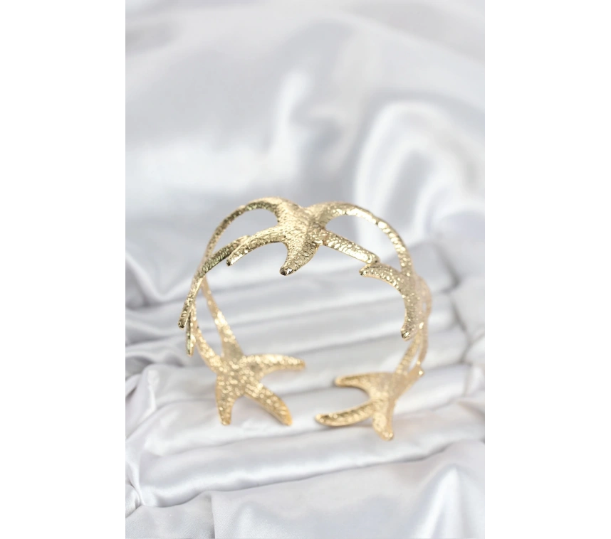 Pirinç Gold Renk Deniz Yıldızı Model Kadın Bileklik