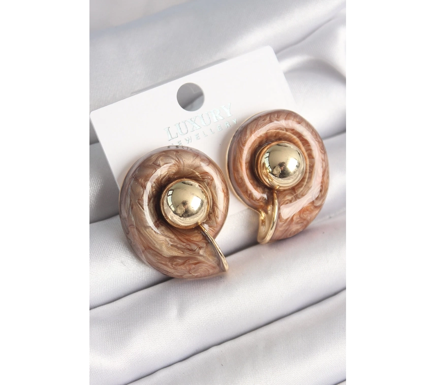 Pirinç Gold Renk Kahverengi Mineli Salyangoz Model Kadın Küpe