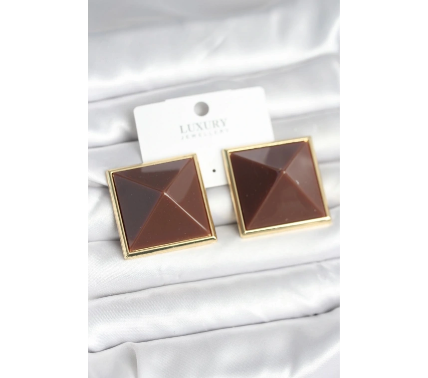 Pirinç Gold Renk Kahverengi Piramit Model Kadın Küpe