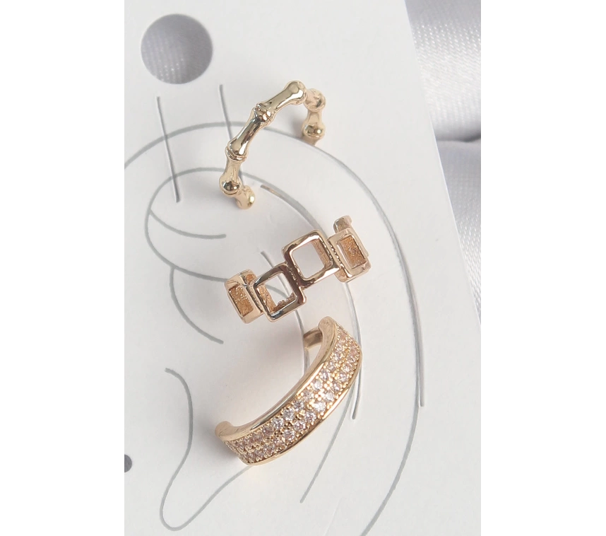 Pirinç Gold Renk Kare Model Zirkon Taşlı 3Lü Model Kadın Kıkırdak Küpe