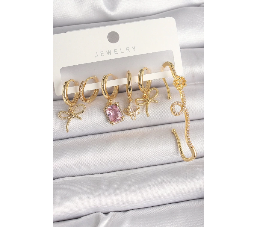 Pirinç Gold Renk Sallantı Kurdele Model Pembe Kare Zirkon Taşlı Kadın Küpe Seti
