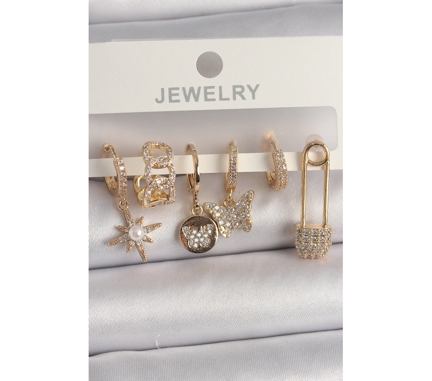 Pirinç Gold Renk Zirkon Sallantı Zirkon Taşlı İnci Detay Kelebek Figür Kadın Küpe Seti