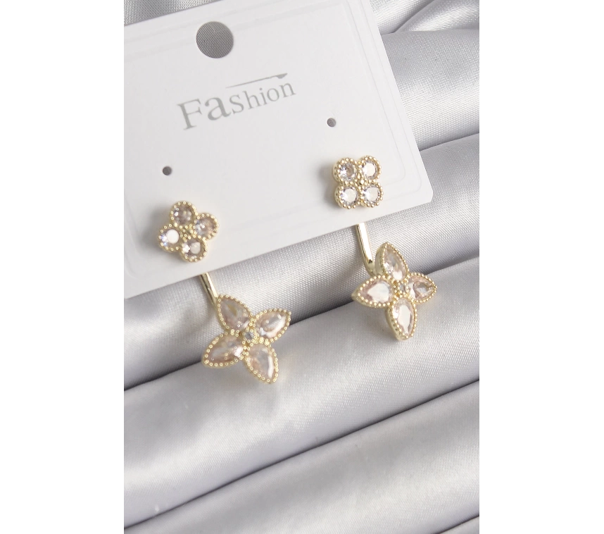 Pirinç Gold Renk Zirkon Taşlı Yonca Model Kadın Küpe