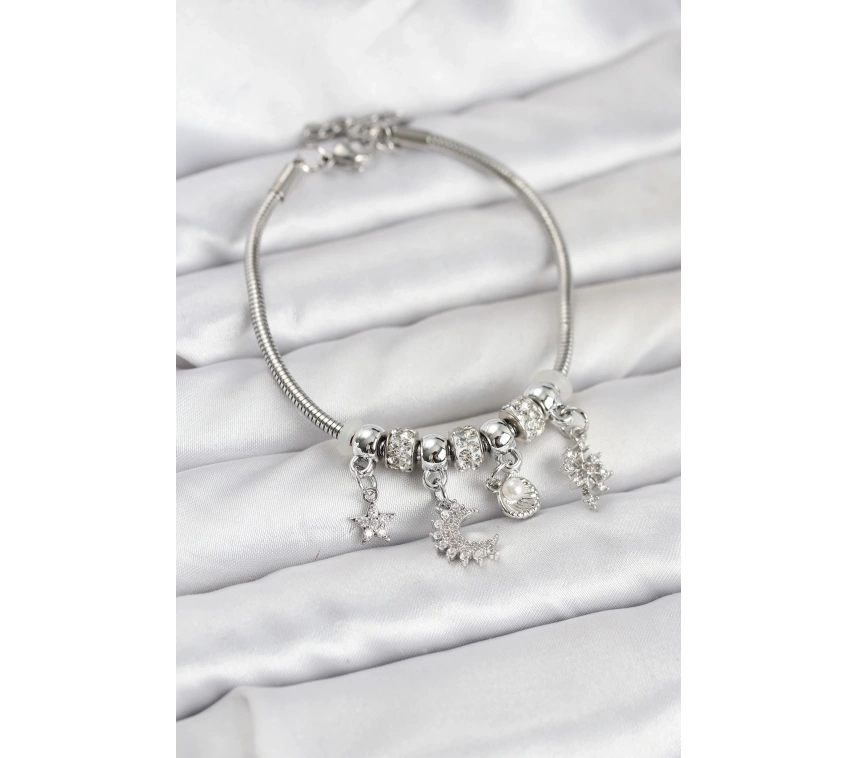 Pirinç Gümüş Renk Ay Charm Model Charmlı Kadın Bileklik