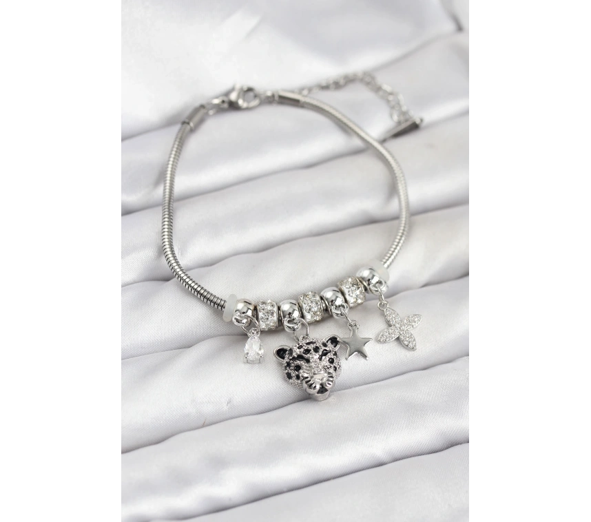 Pirinç Gümüş Renk Kaplan Model Charmlı Kadın Bileklik