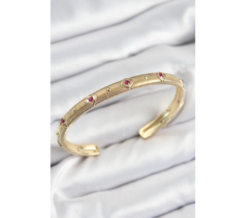 Pirinç Renkli Zirkon Taşlı Vintage Model Gold Renk Kadın Kelepçe