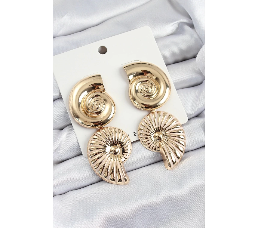 Pirinç Sarmal Sallantılı Deniz Kabuğu Vintage Model Gold Renk Küpe