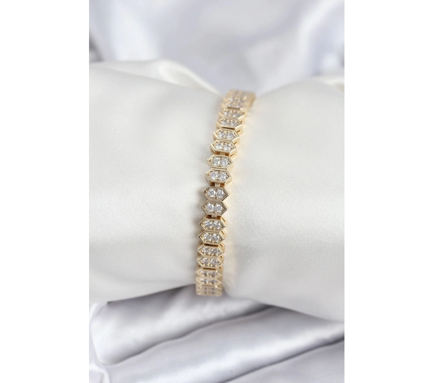 Pirinç VIP Seri Gold Renk Zirkon Taşlı Kadın Bileklik