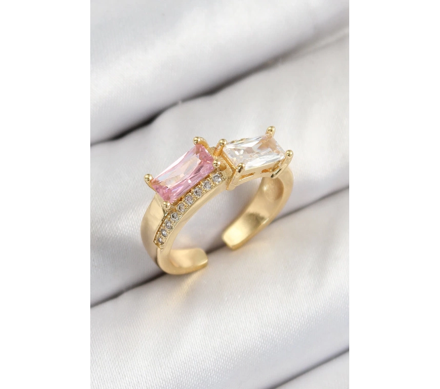 Pirinç Zirkon Taşlı Dikdörtgen Model Gold Renk Kadın Yüzük