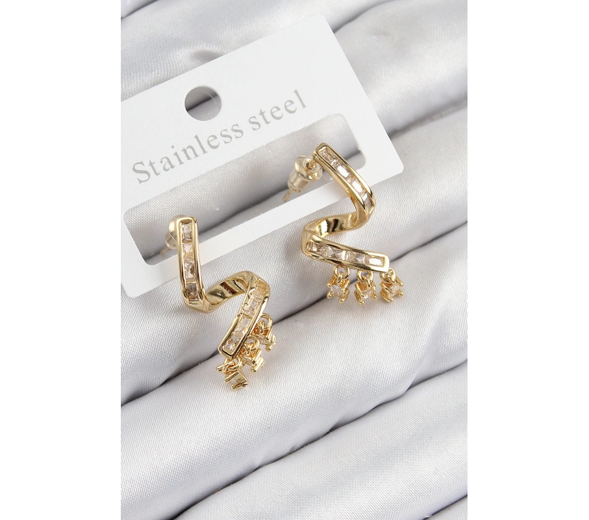 Pirinç Zirkon Taşlı Kıvrımlı Model Gold Renk Kadın Küpe