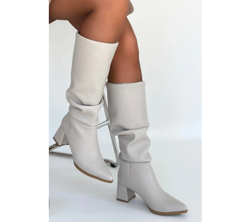 Pitay Bej Cilt Topuklu Çizme