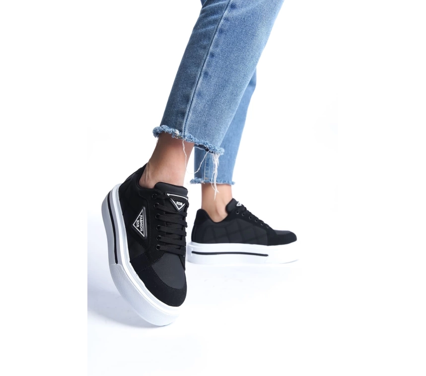 PRAG Bağcıklı Ortopedik Taban Desenli Kadın Sneaker Spor Ayakkabı  BT - Siyah