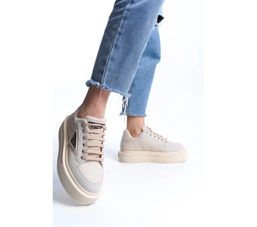 PRAG Bağcıklı Ortopedik Taban Desenli Kadın Sneaker Spor Ayakkabı  KT - Krem