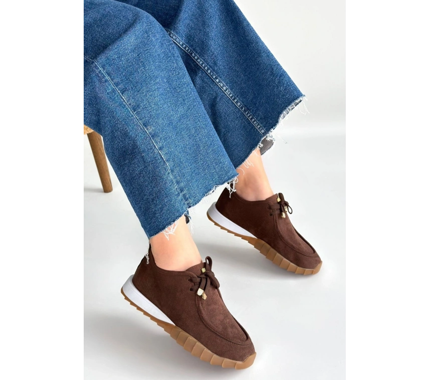 Sier Kahverengi Süet Bağcıklı Spor Ayakkabı