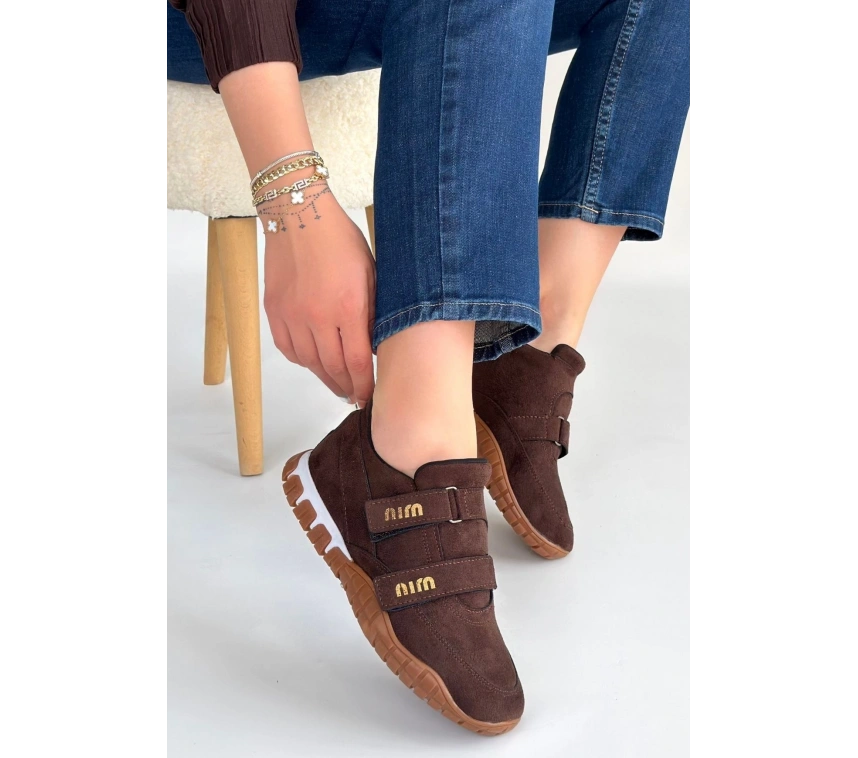 Tunga Kahverengi Süet Cırt Cırtlı Spor Ayakkabı