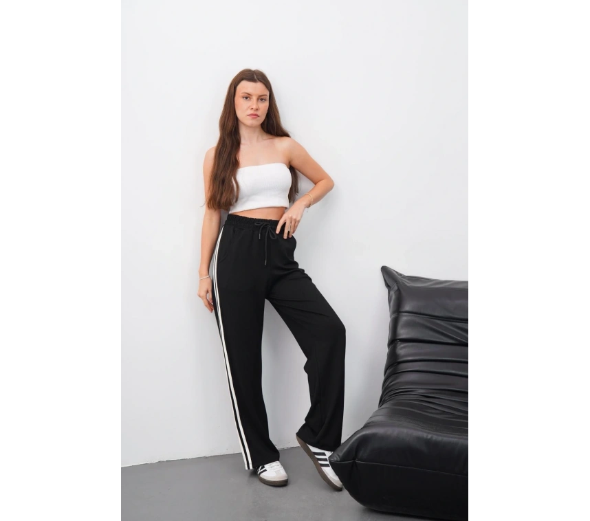 Yandan çift şeritli pantolon siyah