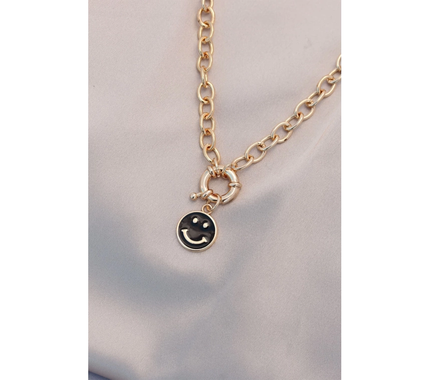 Yeni Sezon Siyah Renk Smile Model Retro Gold Metal Kolye
