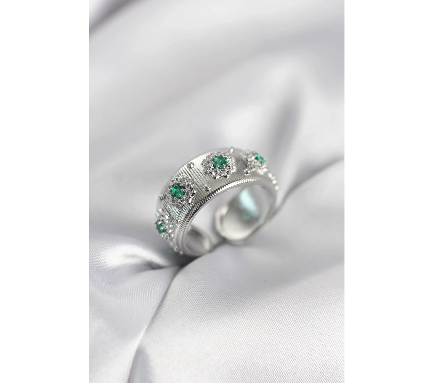 Yeşil Zirkon Taşlı Gümüş Renk Vintage Kadın Yüzük