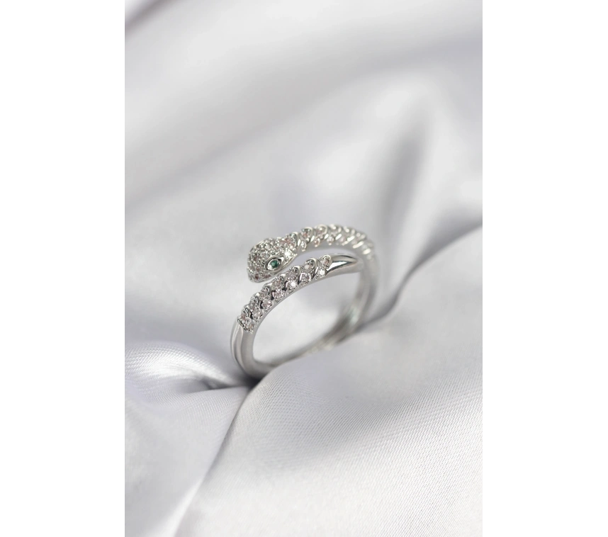 Yılan Model Gümüş Renk Zirkon Taşlı Kadın Yüzük