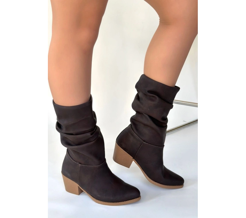 Yior Acı Kahve Nubuk Topuklu Bot