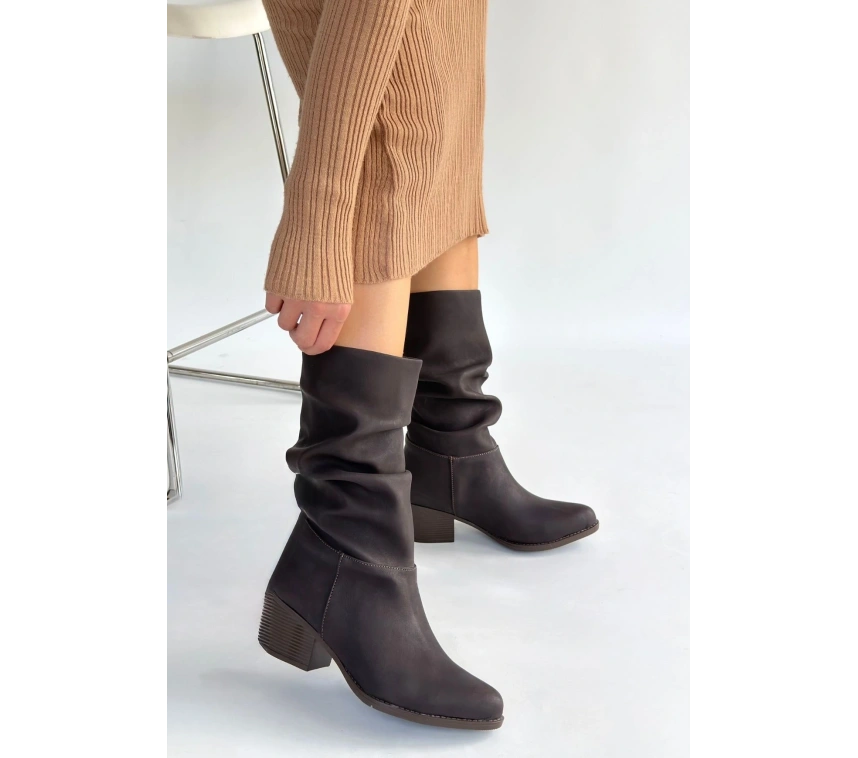 Yior Kahverengi Nubuk Topuklu Bot