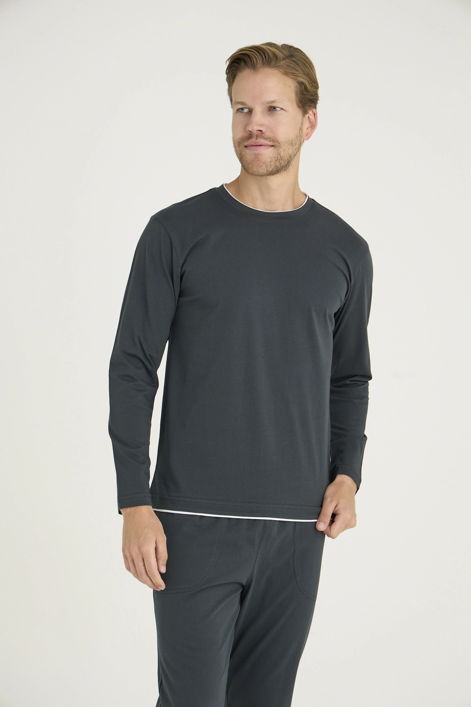 9222 Erkek O.yaka Pijama Takım