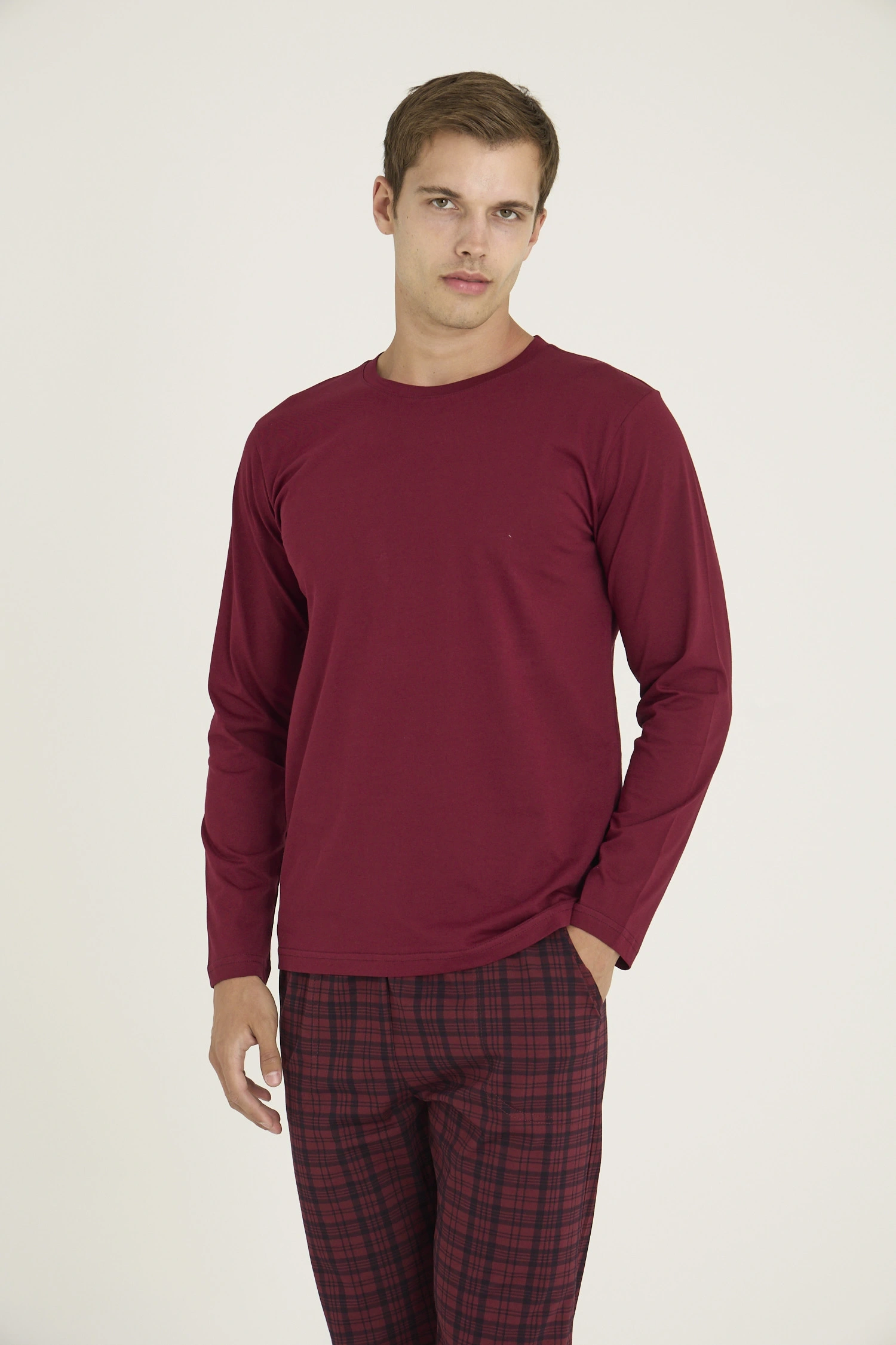 9273 Erkek O Yaka Pijama Takımı