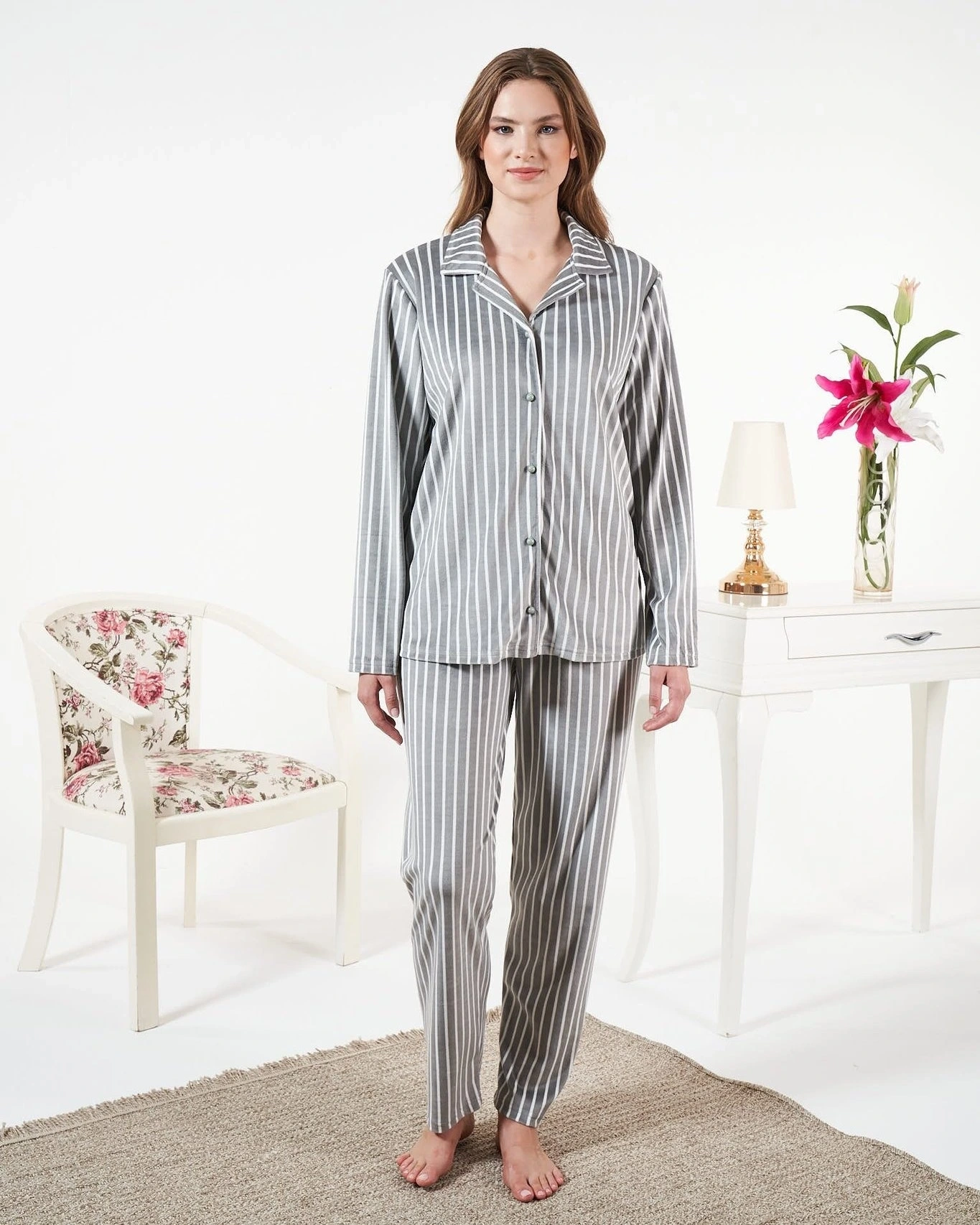 Estiva 25360 Gömlek Yaka Çizgili Kadife Pijama Takımı