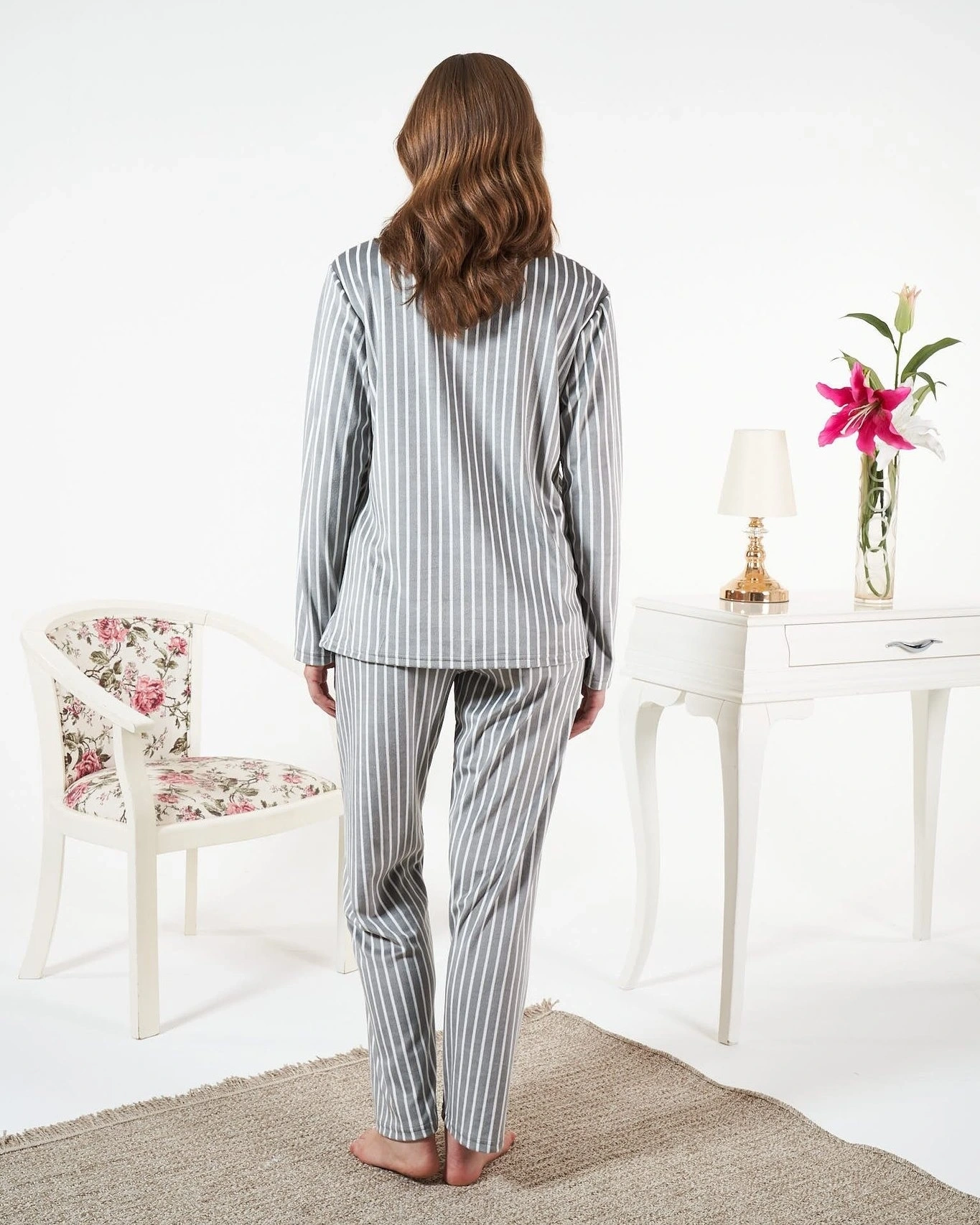 Estiva 25360 Gömlek Yaka Çizgili Kadife Pijama Takımı