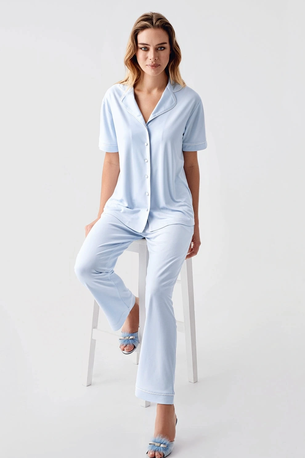 Freshness 324 Kadın 4lü Sabahlıklı Şorlu Pijama Takımı