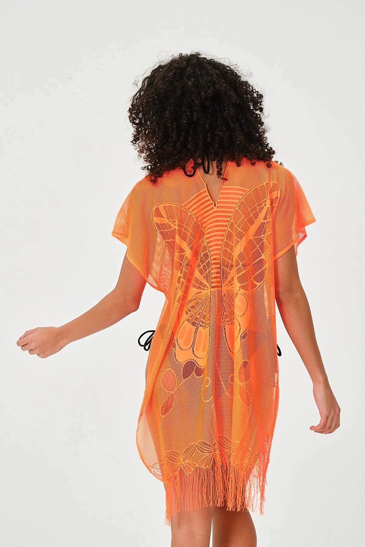 Freshness Kadın Dantelli Kelebek Desen Ve Düz Püsküllü File Pareo