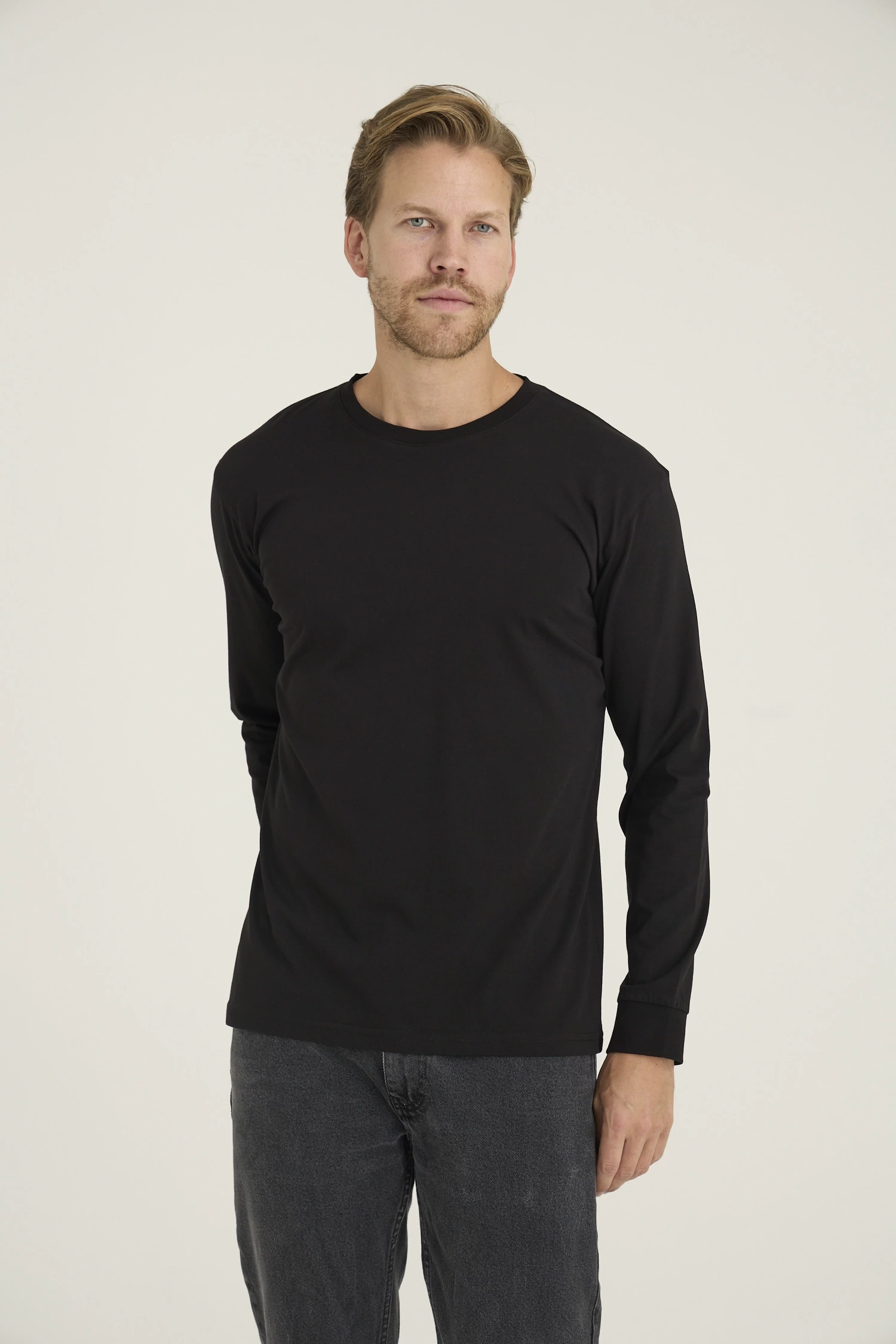 Kocabey T-513 Erkek O.yaka Uzunkol T-shirt