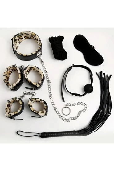 Nıghtlıght 8014 Fantezi 7li Kırbaç Ve Kelepçe Set