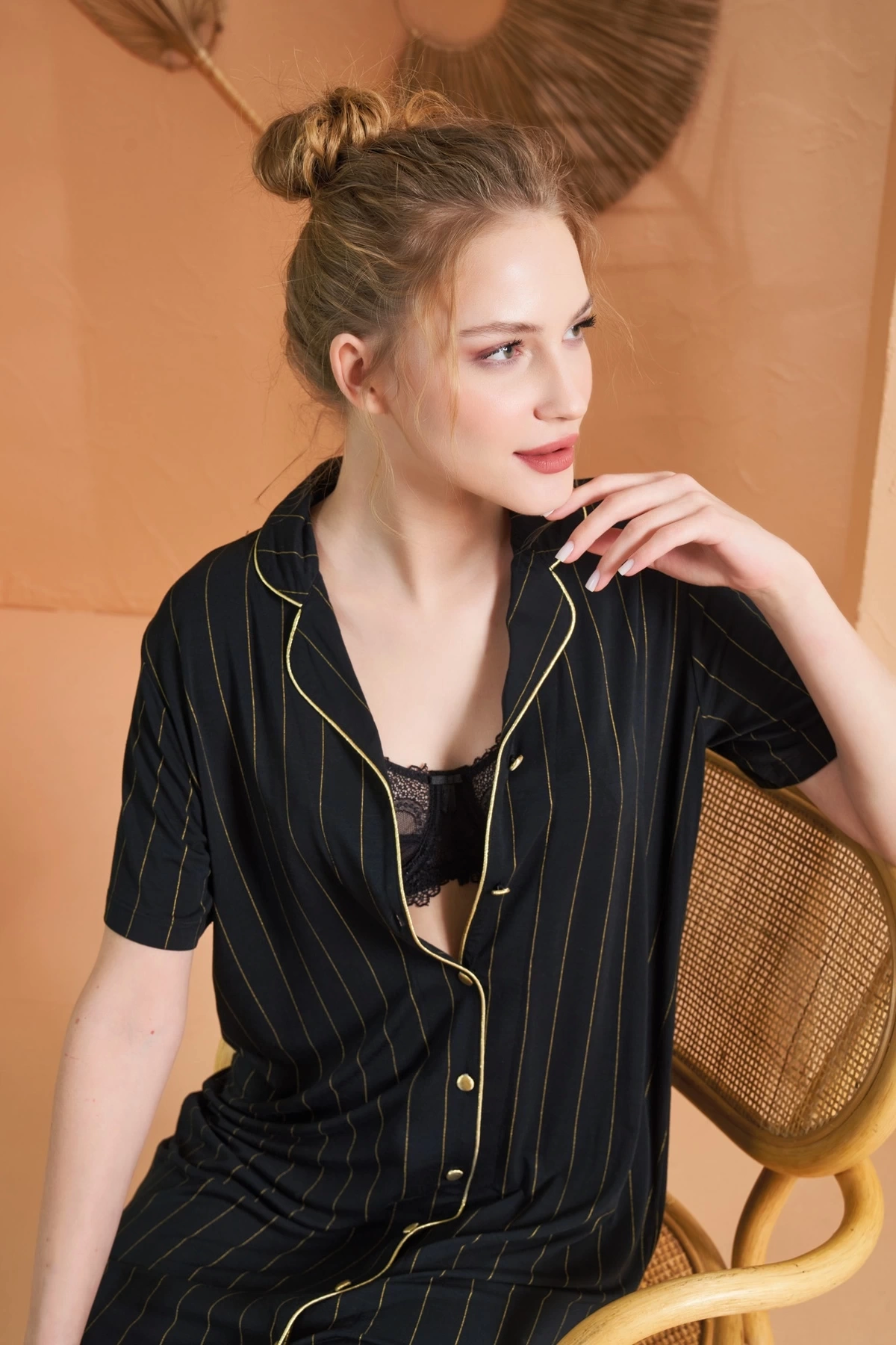 Pjs 27043 Kadın Kısa Kol Çizgili Önü Düğmeli Gecelik