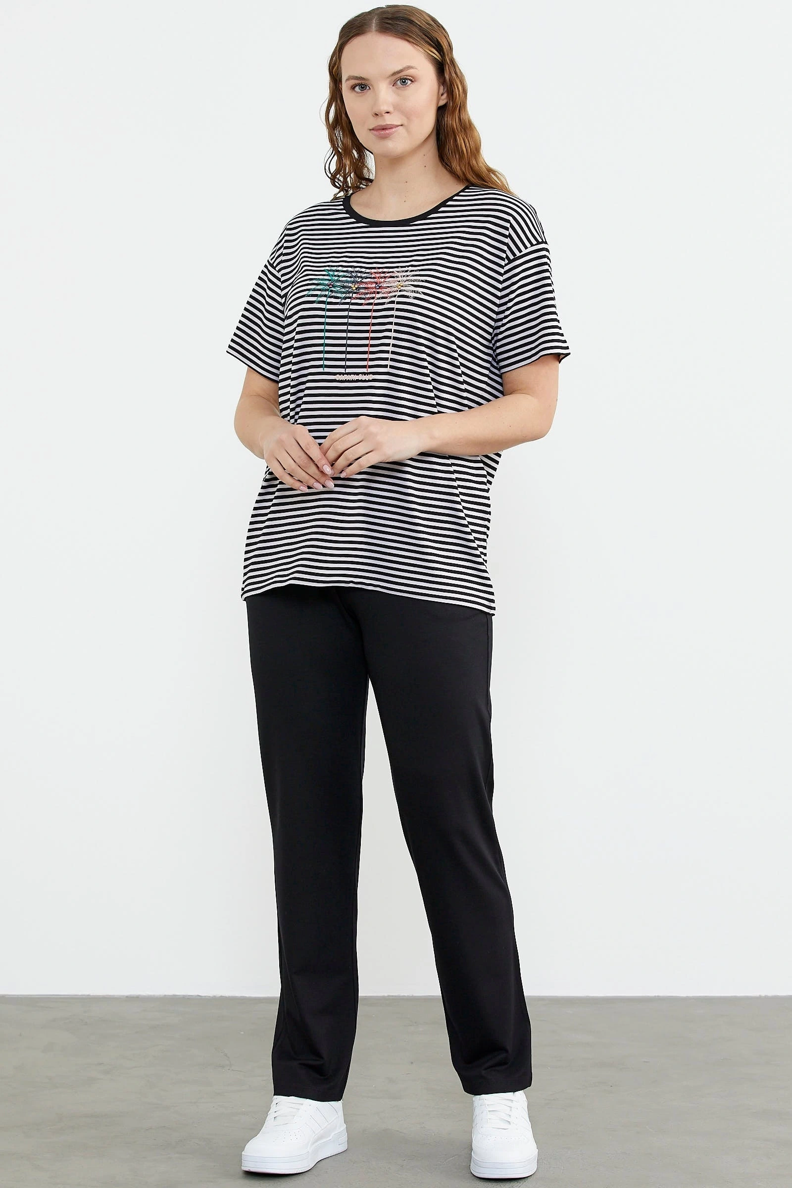 Sementa 76324 Sıfır Yaka Nakış Detaylı Çizgili Penye Takım