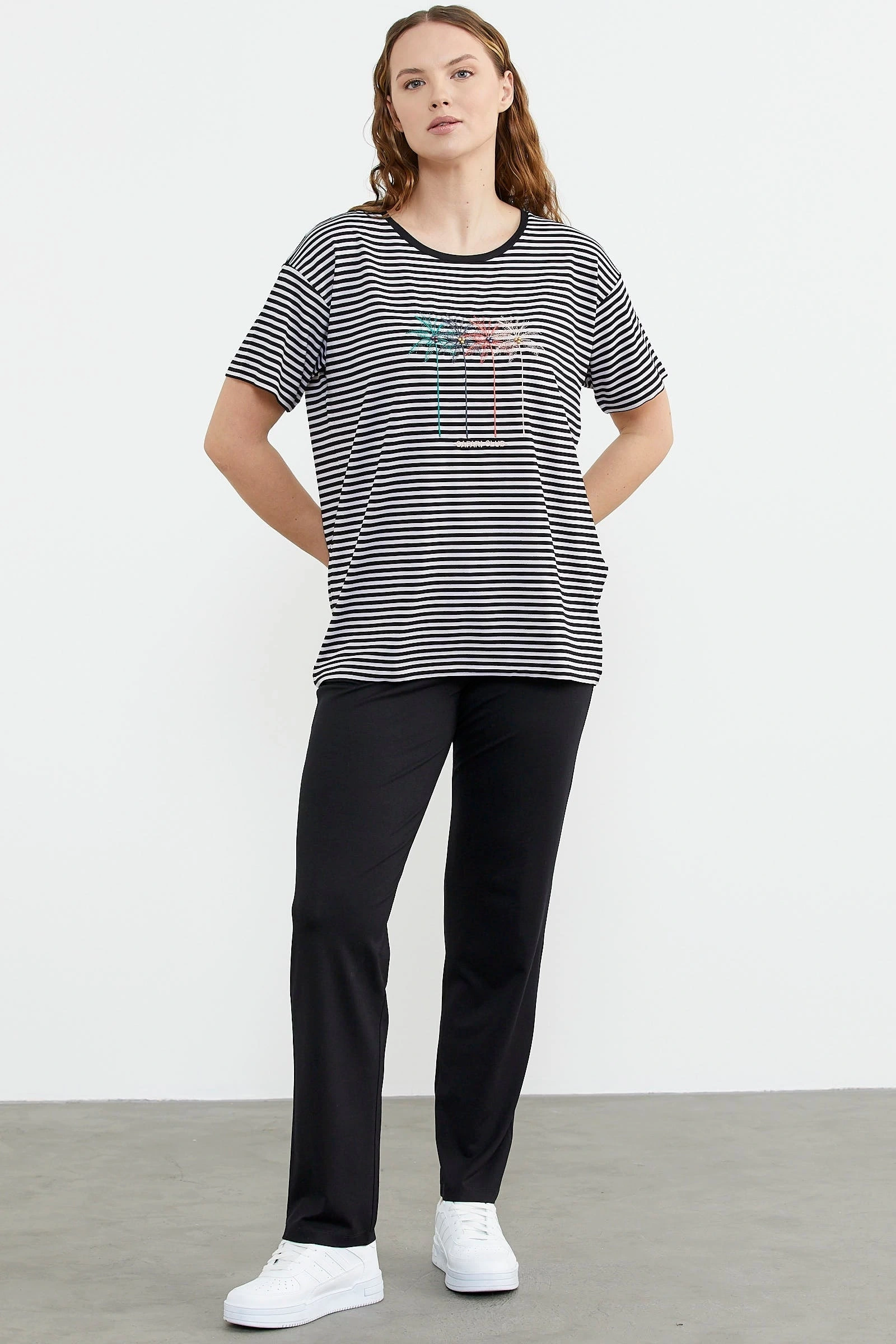 Sementa 76324 Sıfır Yaka Nakış Detaylı Çizgili Penye Takım